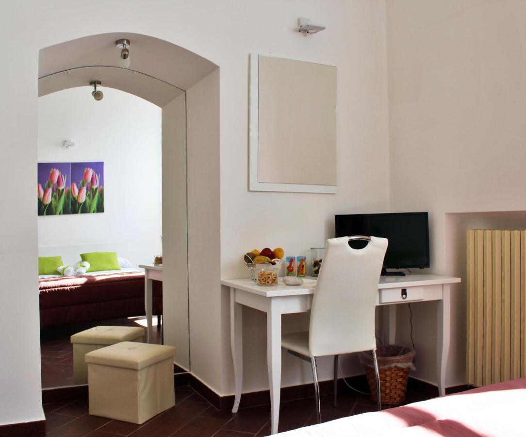 Dimora De Brado Bed & Breakfast Trani Ngoại thất bức ảnh
