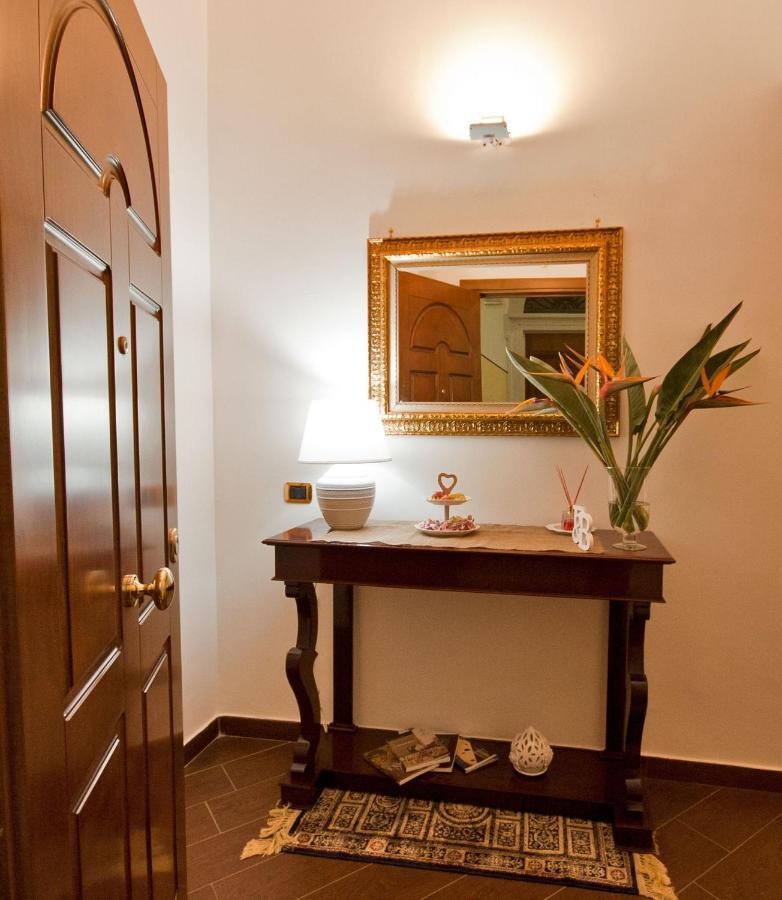 Dimora De Brado Bed & Breakfast Trani Ngoại thất bức ảnh