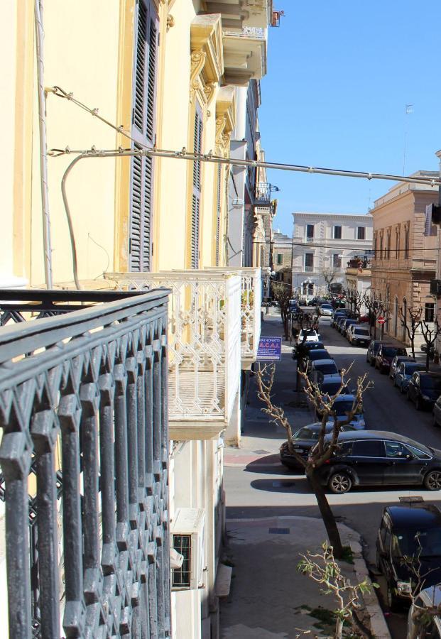 Dimora De Brado Bed & Breakfast Trani Ngoại thất bức ảnh